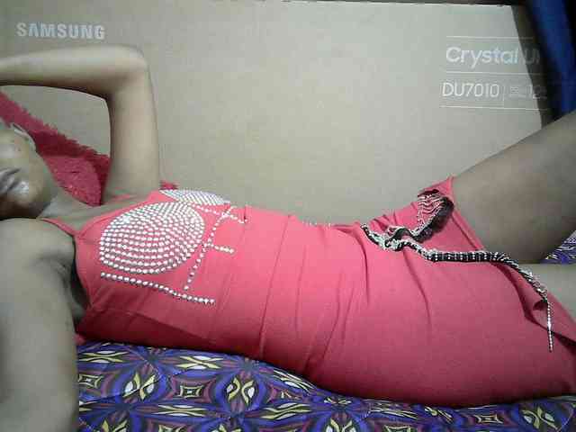 Hotdreamteen001 webcam