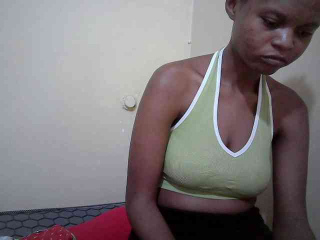 Hotdreamteen001 webcam