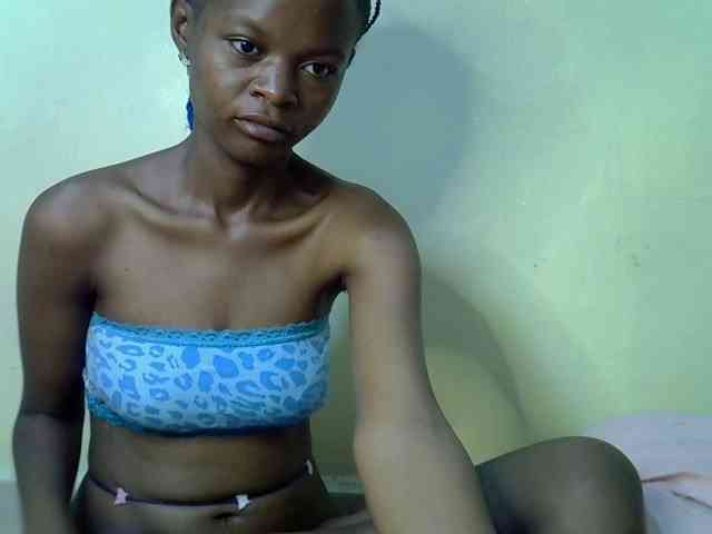 Hotdreamteen001 webcam