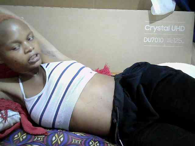 Hotdreamteen001 webcam