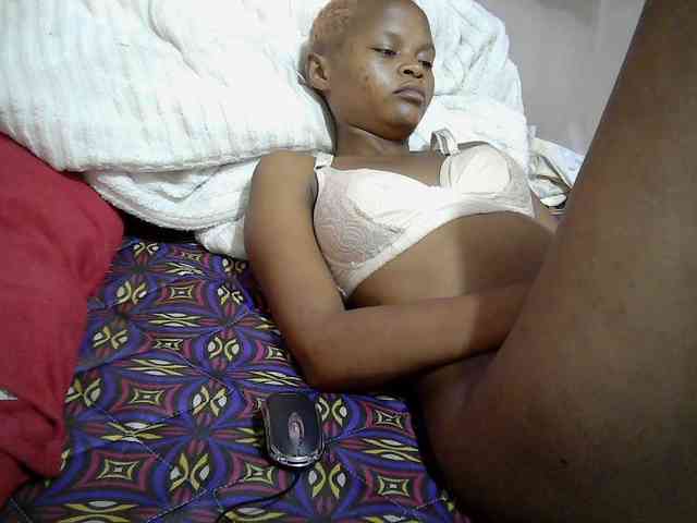 Hotdreamteen001 webcam