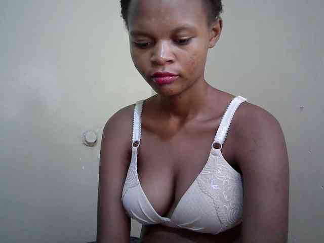 Hotdreamteen001 webcam