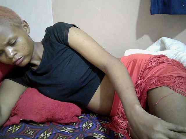 Hotdreamteen001 webcam