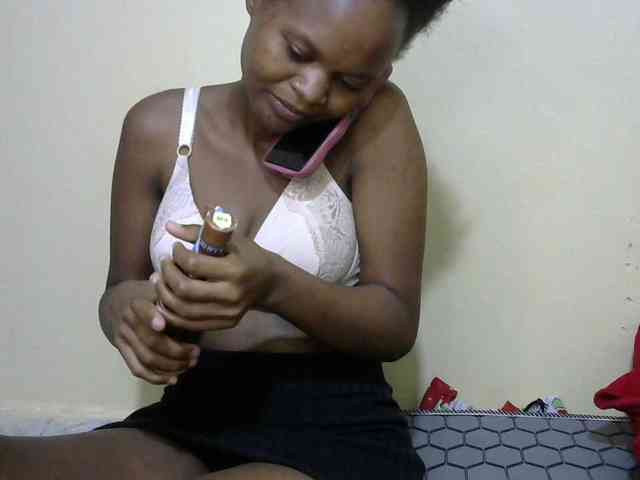 Hotdreamteen001 webcam