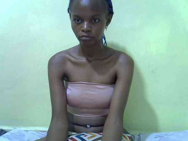 Hotdreamteen001 webcam