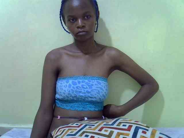 Hotdreamteen001 webcam