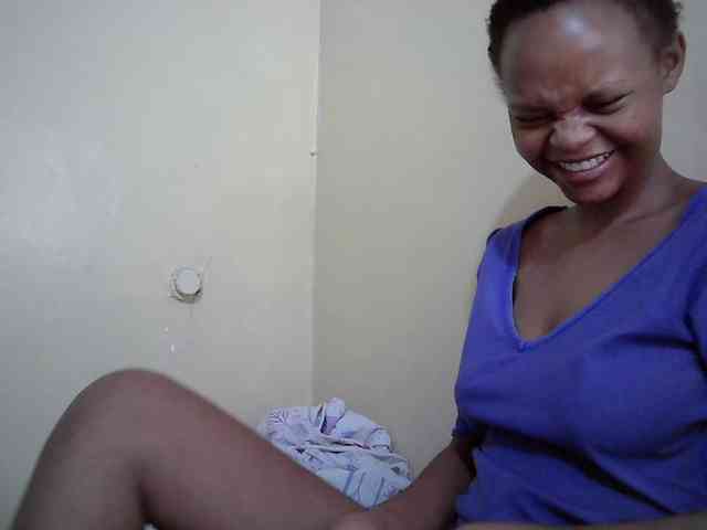 Hotdreamteen001 webcam