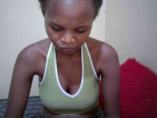 Hotdreamteen001 webcam