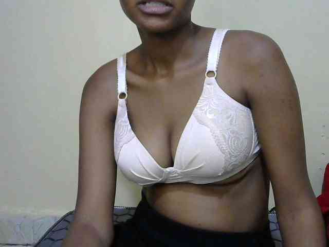 Hotdreamteen001 webcam