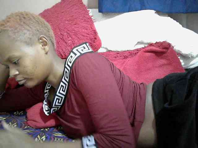 Hotdreamteen001 webcam