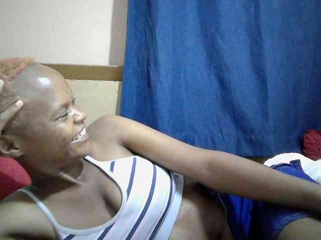 Hotdreamteen001 webcam