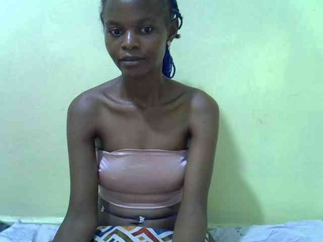 Hotdreamteen001 webcam