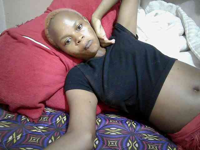 Hotdreamteen001 webcam