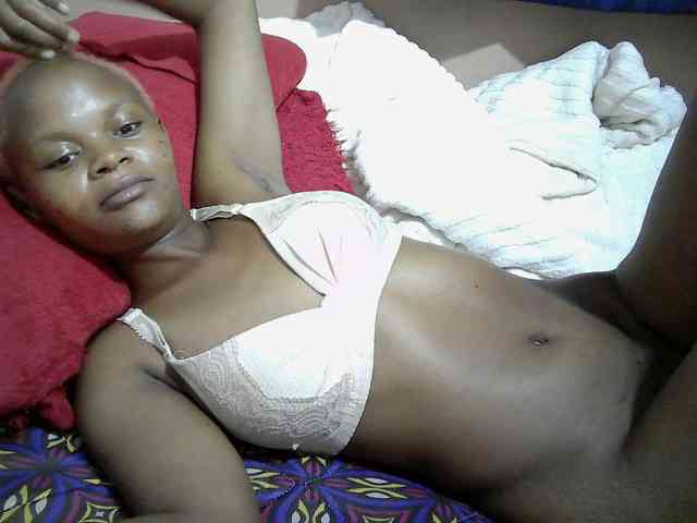 Hotdreamteen001 webcam