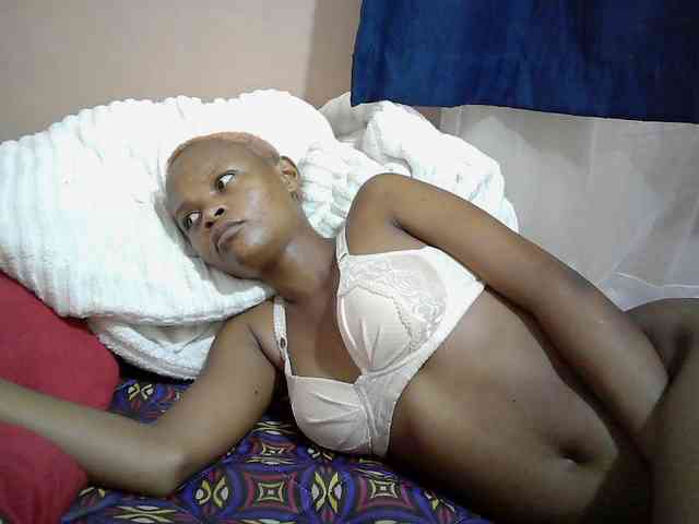 Hotdreamteen001 webcam