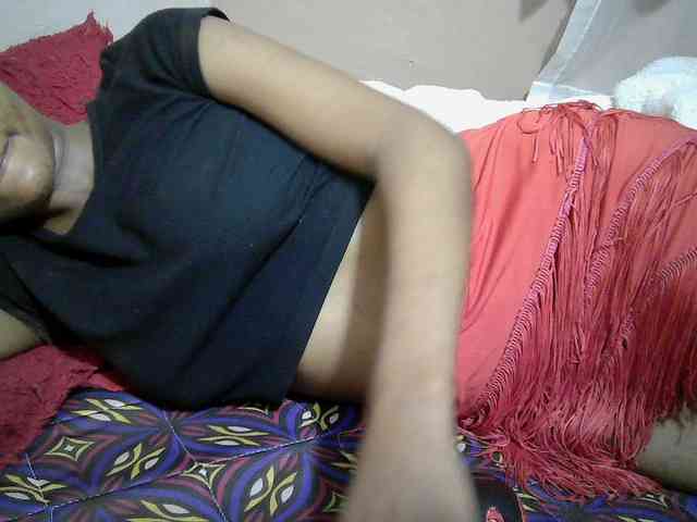 Hotdreamteen001 webcam