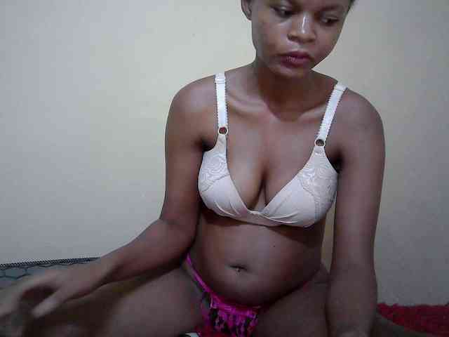 Hotdreamteen001 webcam