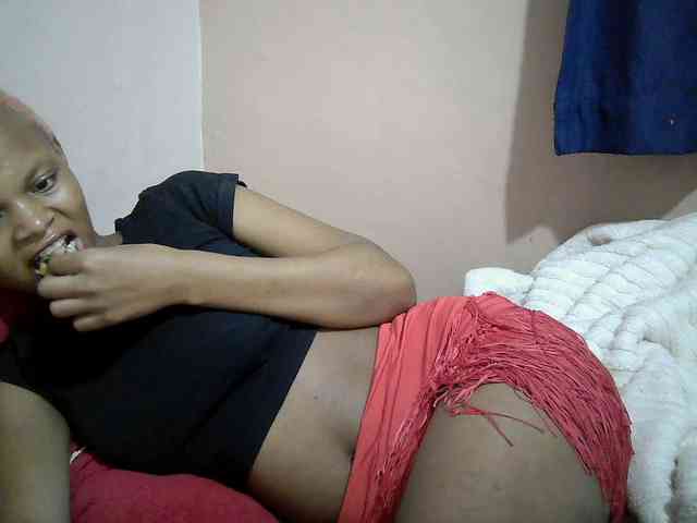 Hotdreamteen001 webcam