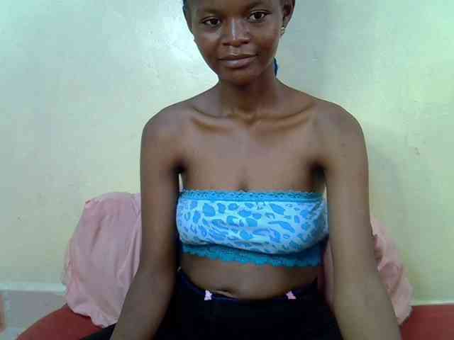 Hotdreamteen001 webcam