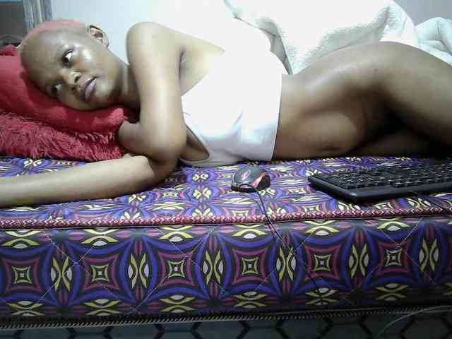 Hotdreamteen001 webcam