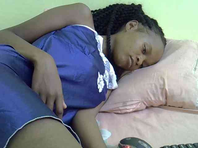 Hotdreamteen001 webcam