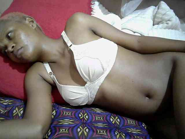 Hotdreamteen001 webcam