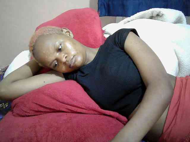 Hotdreamteen001 webcam