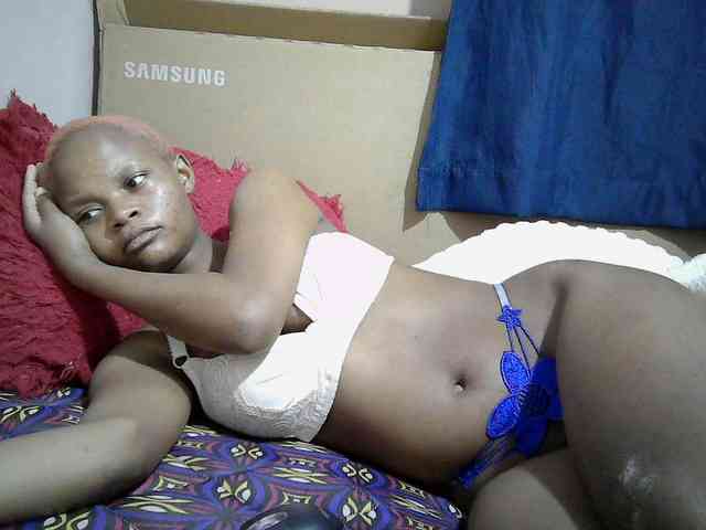 Hotdreamteen001 webcam