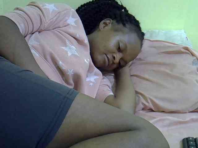 Hotdreamteen001 webcam