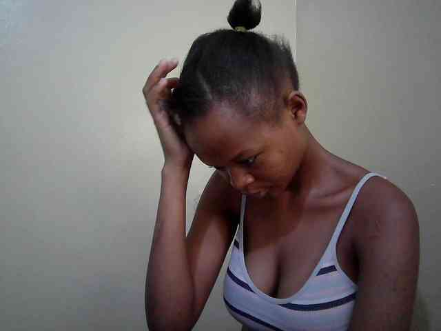 Hotdreamteen001 webcam