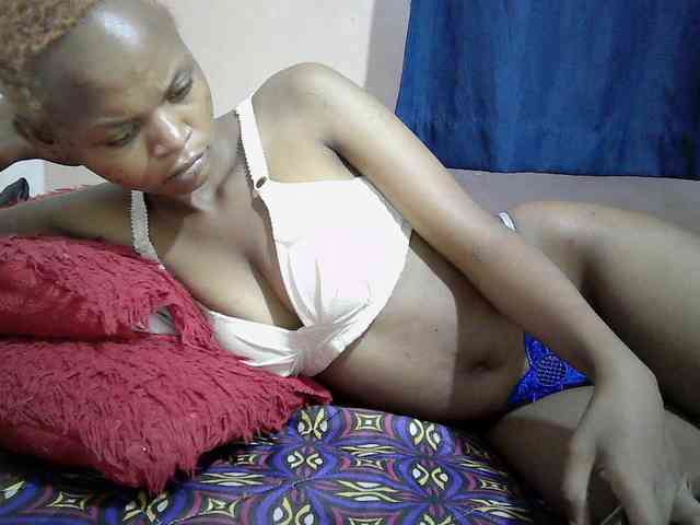 Hotdreamteen001 webcam