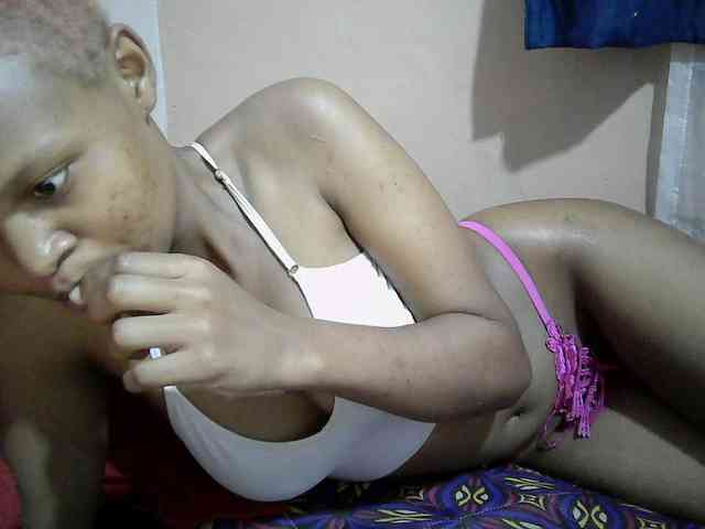 Hotdreamteen001 webcam