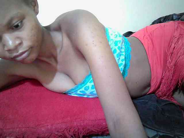 Hotdreamteen001 webcam