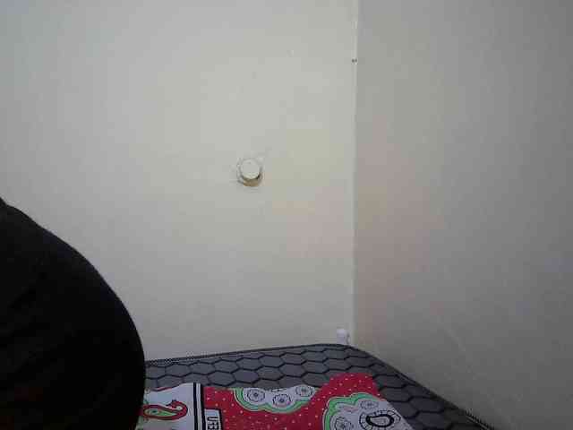 Hotdreamteen001 webcam