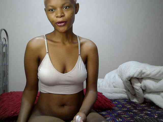 Hotdreamteen001 webcam