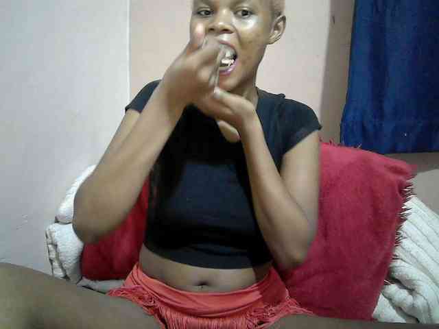 Hotdreamteen001 webcam