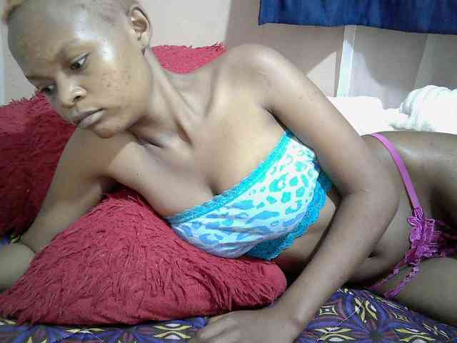 Hotdreamteen001 webcam