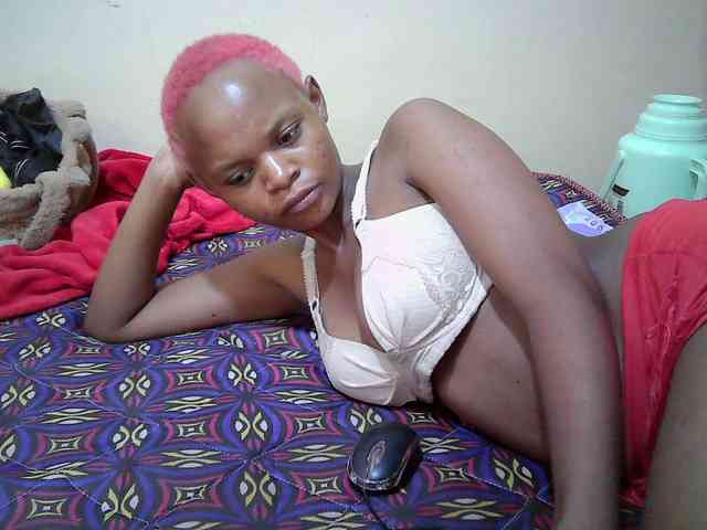 Hotdreamteen001 webcam