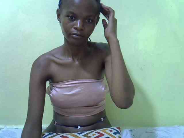 Hotdreamteen001 webcam