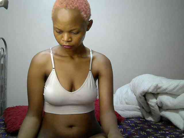 Hotdreamteen001 webcam