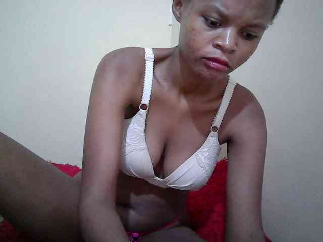 Hotdreamteen001 webcam