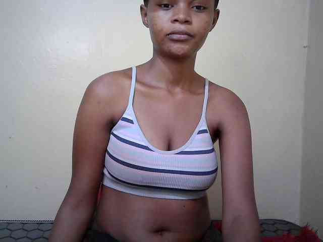 Hotdreamteen001 webcam