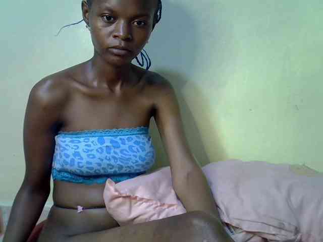 Hotdreamteen001 webcam