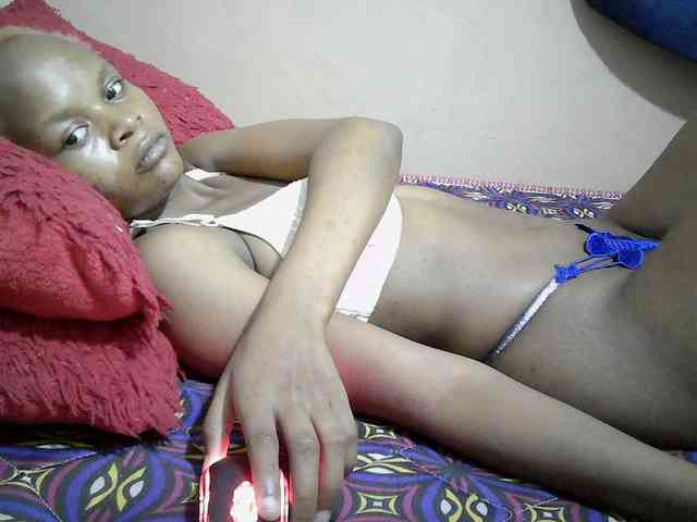 Hotdreamteen001 webcam