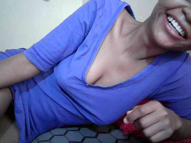 Hotdreamteen001 webcam