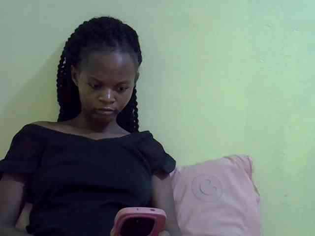 Hotdreamteen001 webcam