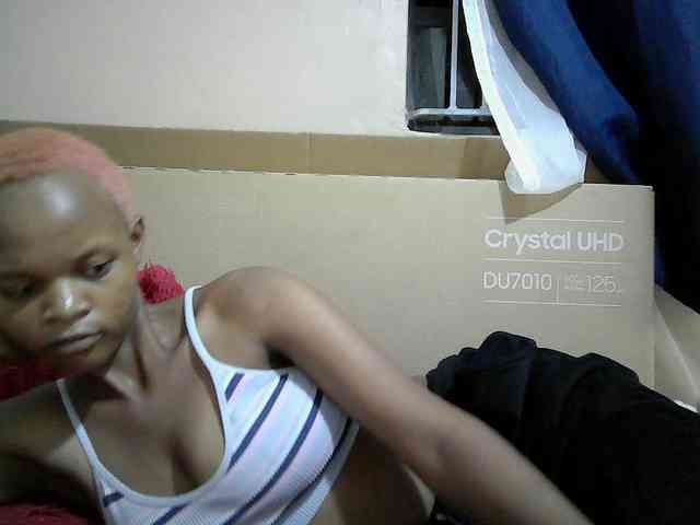 Hotdreamteen001 webcam