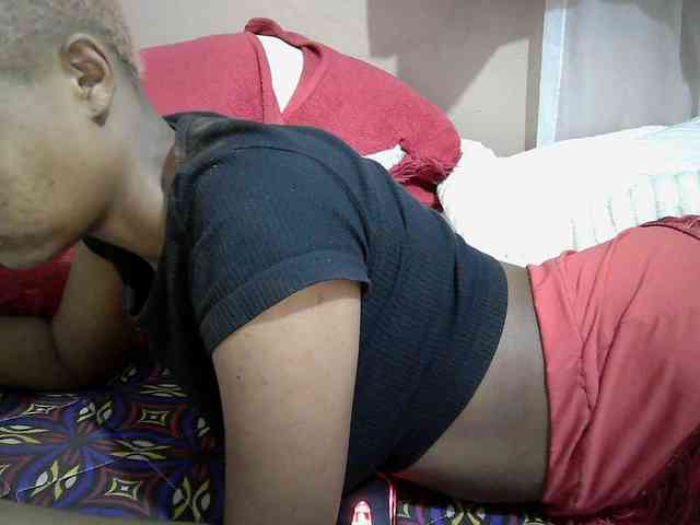 Hotdreamteen001 webcam