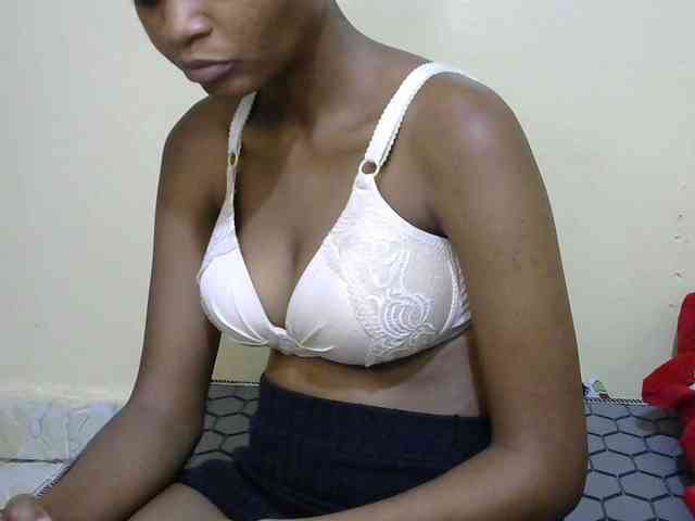 Hotdreamteen001 webcam