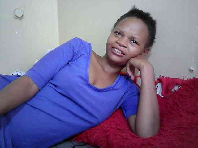 Hotdreamteen001 webcam